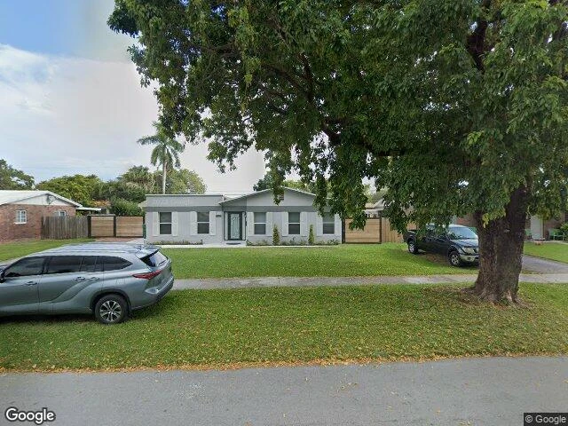 House image located at Miami, FL 33157