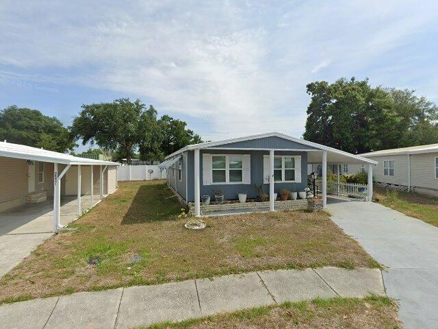 House image located at Zephyrhills, FL 33541