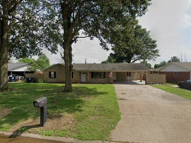 House image located at Kennett, MO 63857