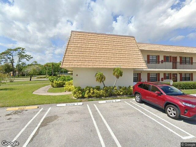 House image located at Lake Worth, FL 33463