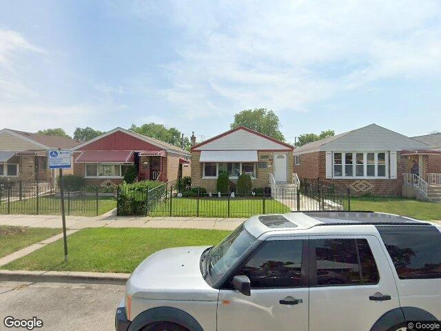 House image located at Chicago, IL 60638