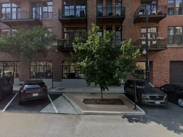 House image located at Chicago, IL 60654