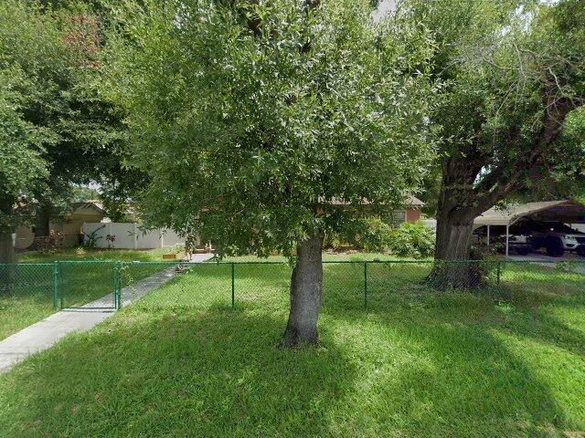 House image located at Tampa, FL 33614