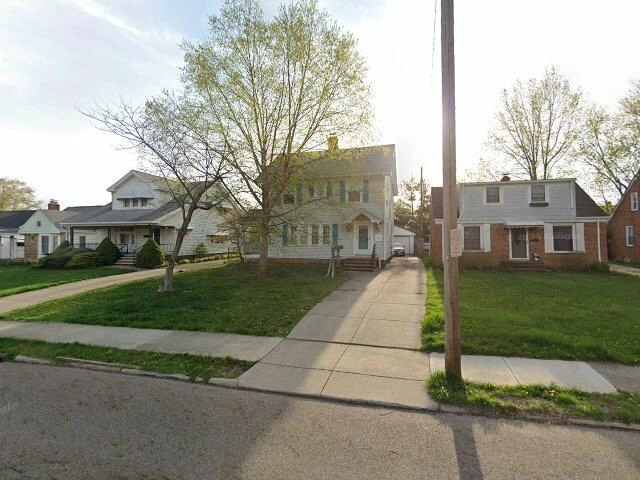House image located at Cleveland, OH 44125