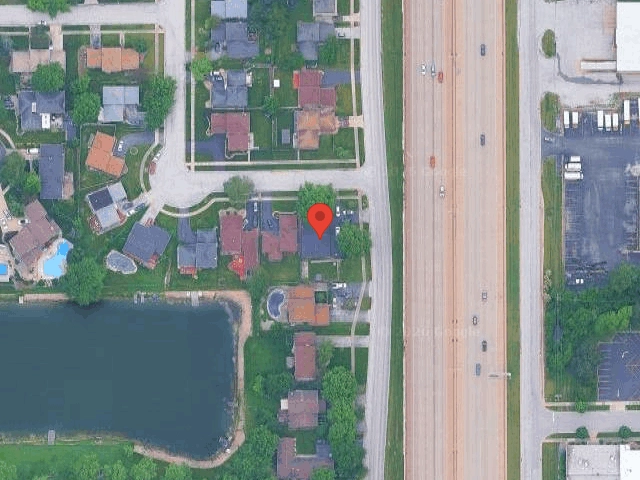 House image located at South Holland, IL 60473