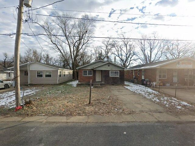 House image located at Sikeston, MO 63801