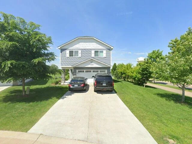 House image located at Minneapolis, MN 55449