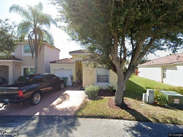 House image located at Miami, FL 33196