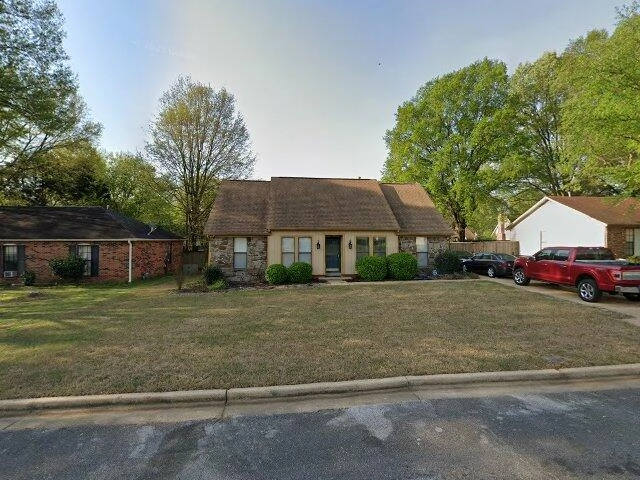 House image located at Memphis, TN 38141