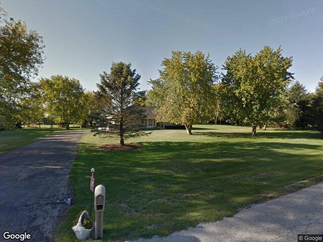 House image located at Elgin, IL 60124