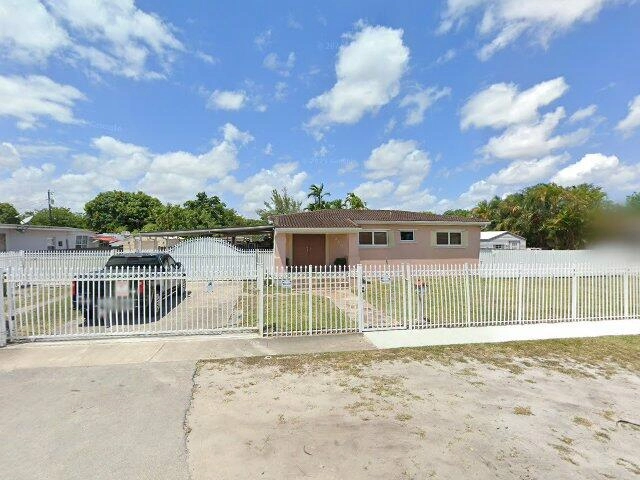 House image located at Hialeah, FL 33013