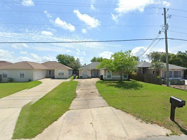 House image located at Pensacola, FL 32507