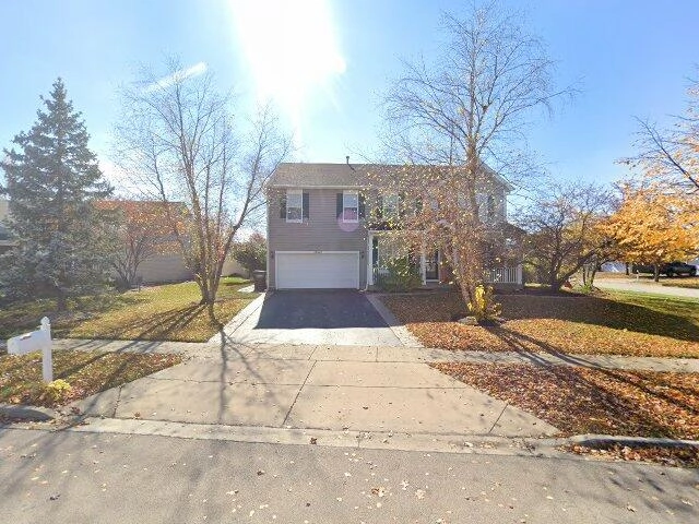 House image located at Huntley, IL 60142