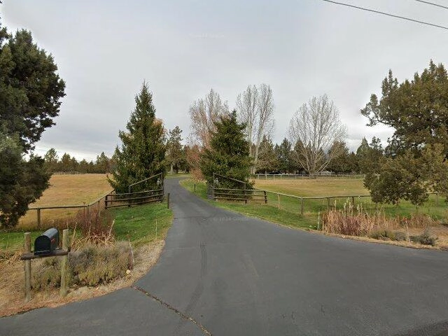 House image located at Bend, OR 97701