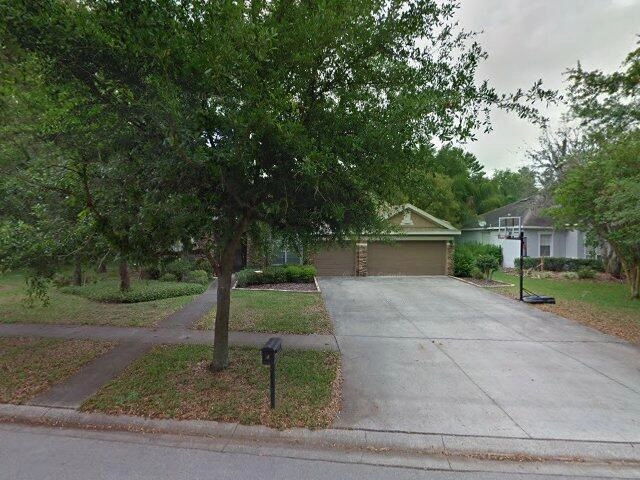 House image located at Lithia, FL 33547