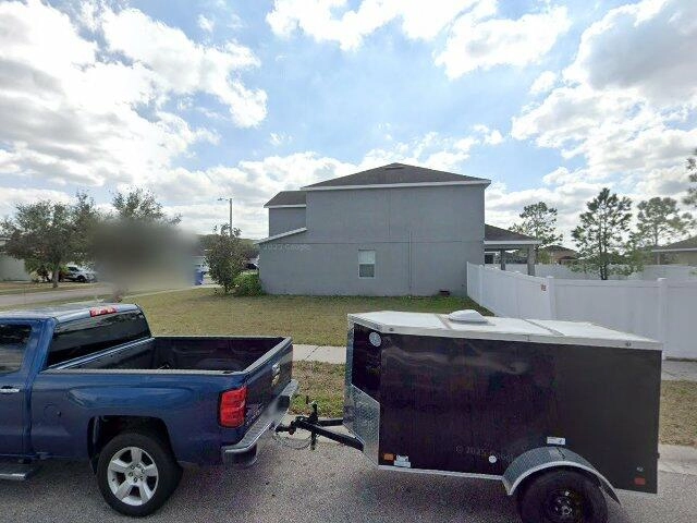 House image located at Wimauma, FL 33598