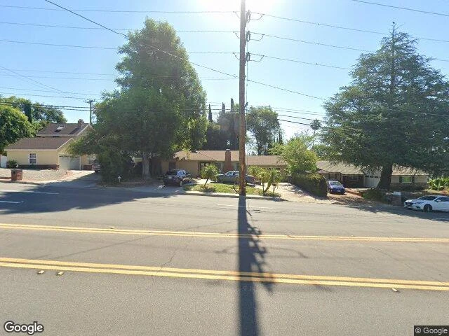 House image located at La Canada Flintridge, CA 91011