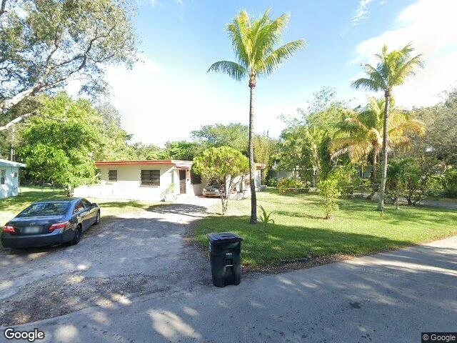 House image located at Miami, FL 33181