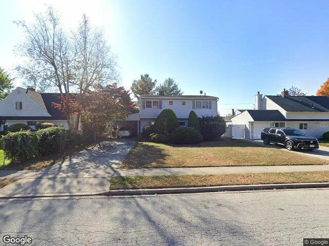 House image located at Levittown, NY 11756