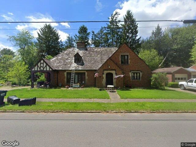 House image located at Newcomerstown, OH 43832