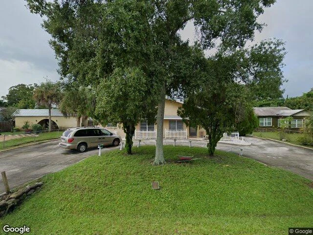 House image located at Saint Petersburg, FL 33714