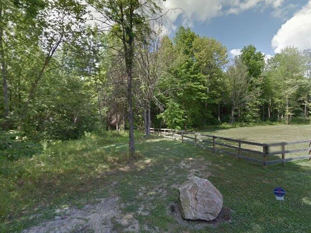 House image located at Hubbard, OH 44425