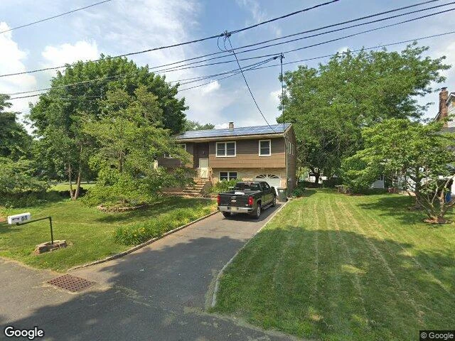 House image located at Somerset, NJ 08873