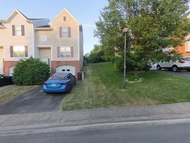 House image located at Athens, OH 45701