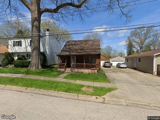 House image located at Cuyahoga Falls, OH 44221