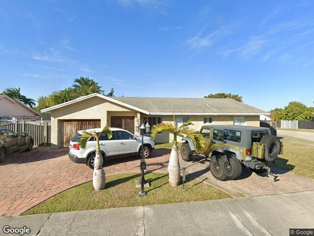 House image located at Miami, FL 33175