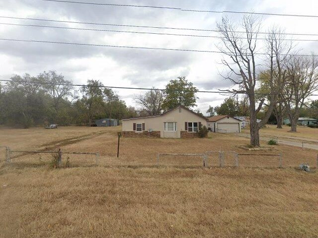 House image located at Ponca City, OK 74604