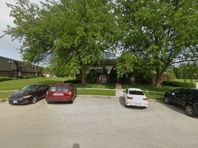 House image located at New Lenox, IL 60451