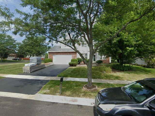 House image located at Mundelein, IL 60060