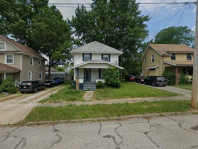 House image located at Newton Falls, OH 44444