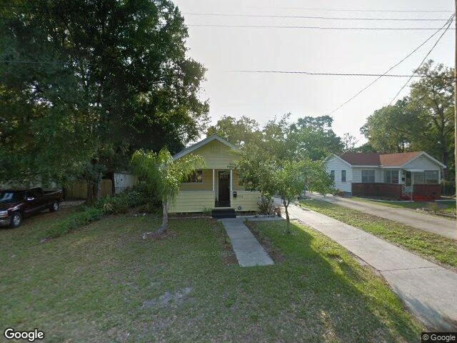 House image located at Tampa, FL 33604