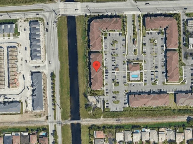 House image located at Miami, FL 33196