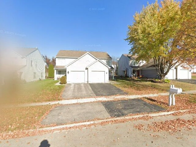 House image located at Lake In The Hills, IL 60156