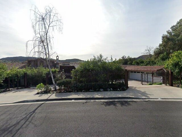 House image located at Calabasas, CA 91302