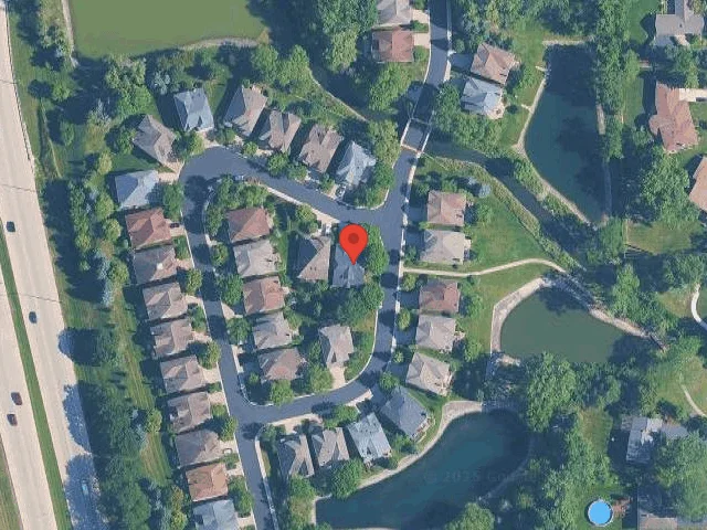 House image located at Willowbrook, IL 60527