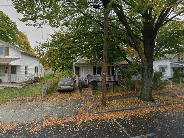 House image located at Burlington, NJ 08016