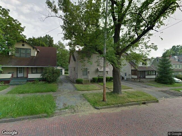 House image located at Warren, OH 44483