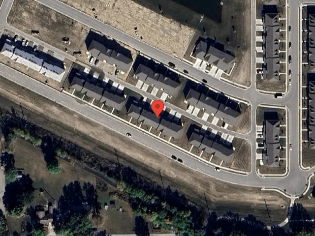 House image located at Whitestown, IN 46075