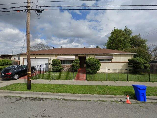 House image located at Richmond, CA 94804