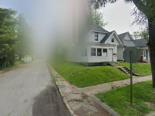 House image located at Indianapolis, IN 46225