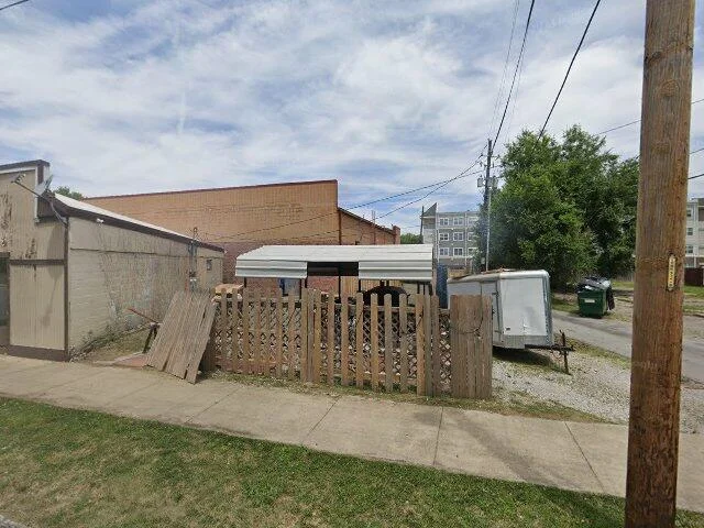 House image located at Indianapolis, IN 46208