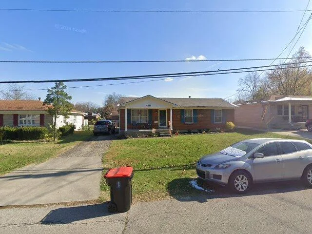 House image located at Louisville, KY 40216