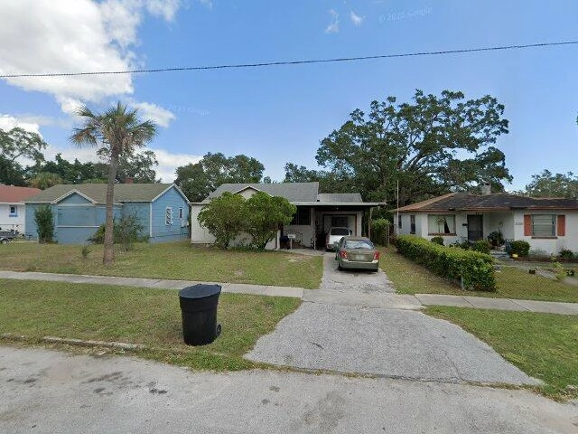 House image located at Saint Petersburg, FL 33712