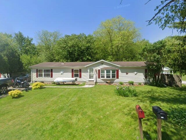 House image located at Hebron, IN 46341