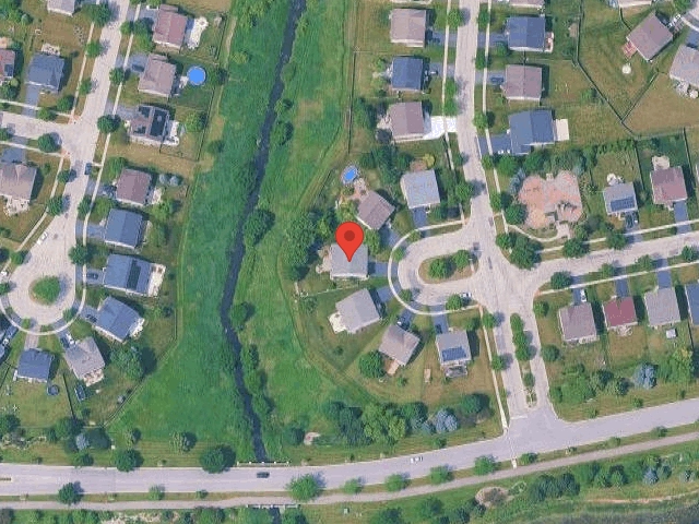House image located at Hampshire, IL 60140