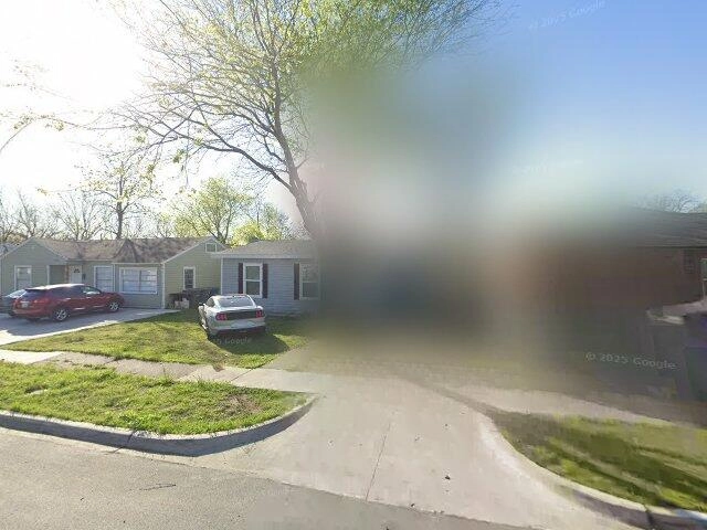 House image located at Dallas, TX 75216